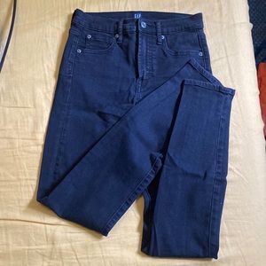 GAP True Skinny black jeans
